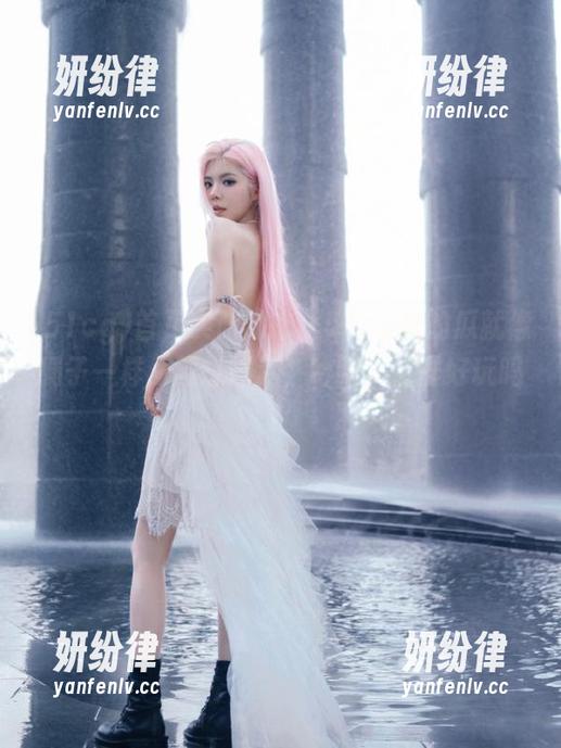 首页实时动态：51cg里的瓜就像绳子一样，越扯越远，哈哈，这样好玩吗？