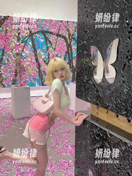 苹果手机和51吃瓜，这对CP是要永久决裂吗？怎么打开网站真难！