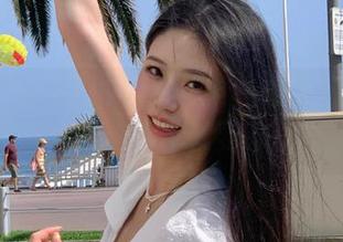 51吃瓜05独家视频：大一学生写作业，几乎就要爆发了