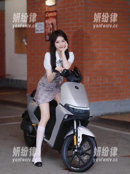 永久在51吃瓜官网上畅游，瓜田何处不吃？
