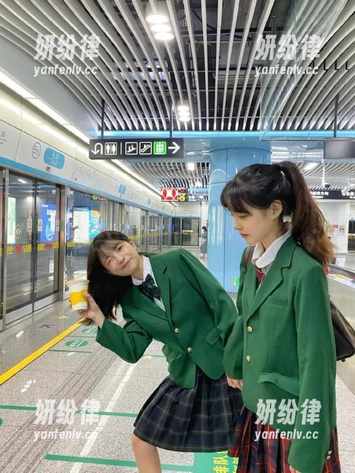 试试看！51吃瓜苹果版登录网址，这个链接会不会带我上天？