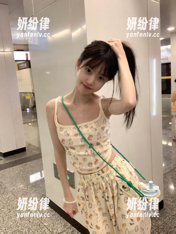 51吃瓜 啊,对了!“51吃瓜”又换最新地址了?这次居然还能免费吃甜瓜!