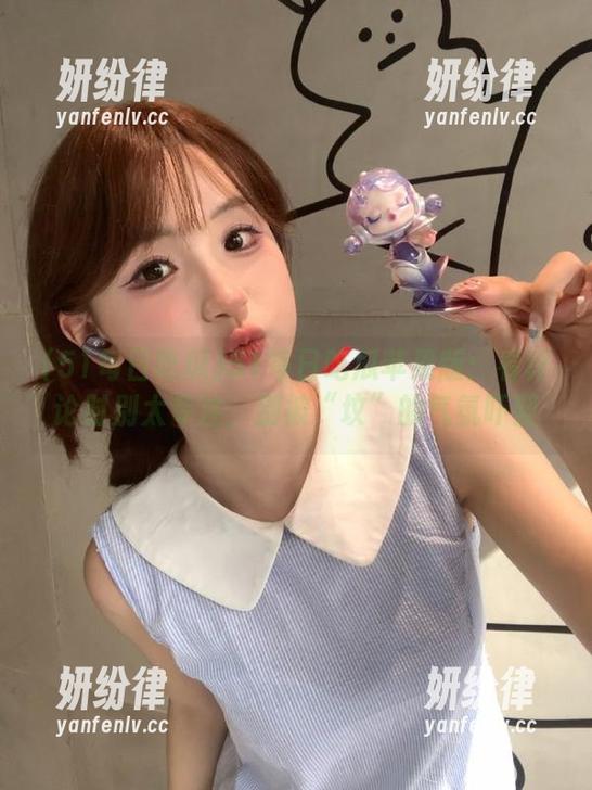 51每日吃瓜苹果版：看评论时别太专注，别被“坟”的气氛吓到
