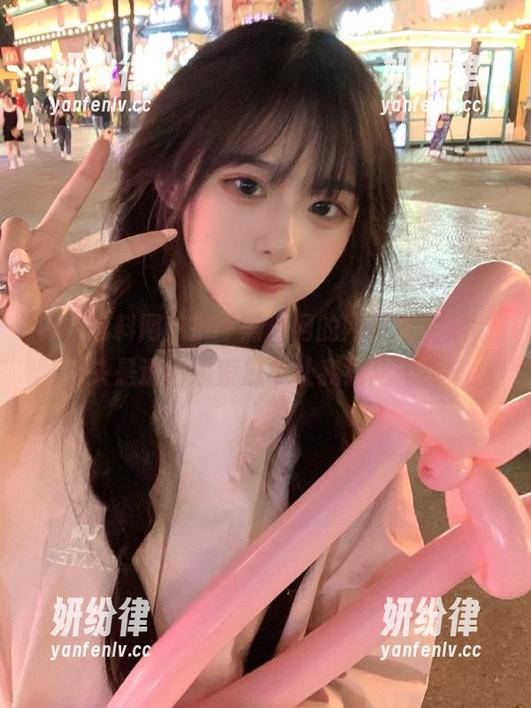 在51黑料网的网页上游走，头头是道的线索总是让我意犹未尽～