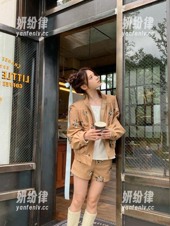 52吃瓜网 听说52吃瓜网更新了超级火的瓜,我已经迫不及待想站好位置了!