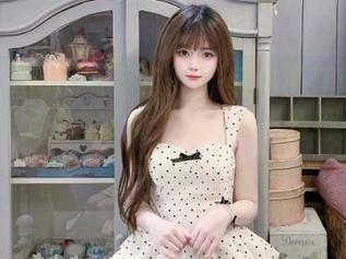 玩味万篇长征-黑料不打烊668.su网页上的宜家女，她的每一步都是买买买吗？