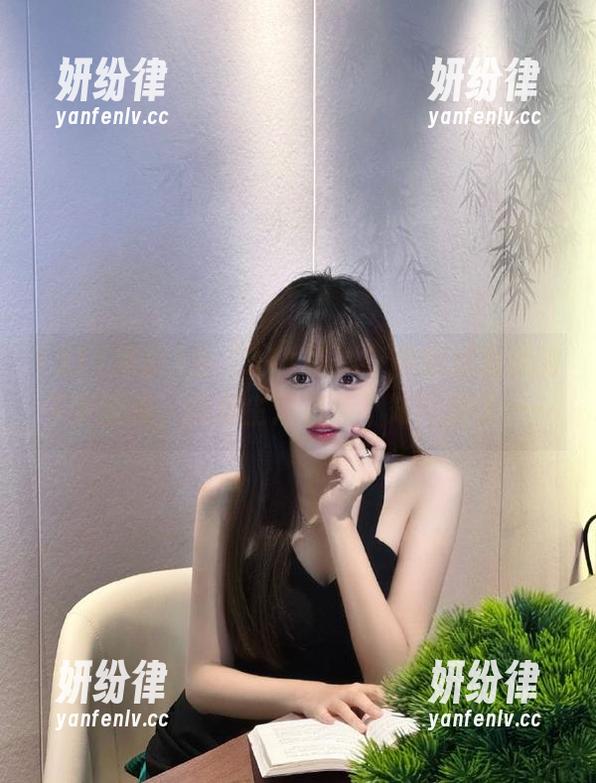 当“911黑料”更新成为我的午餐谈资，我对生活有点不知所措了……