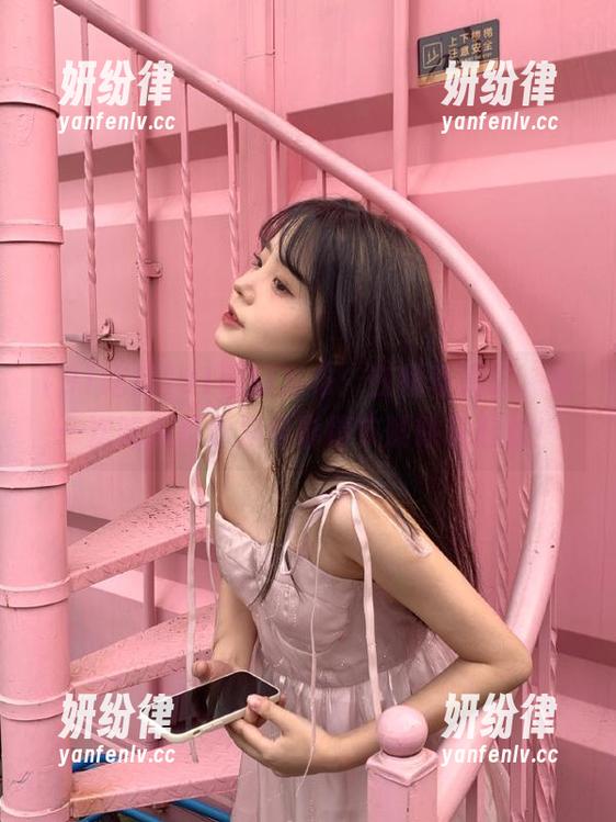 91吃瓜发布：在线奇遇记，每一次吃瓜都像是电影情节般跌宕起伏！