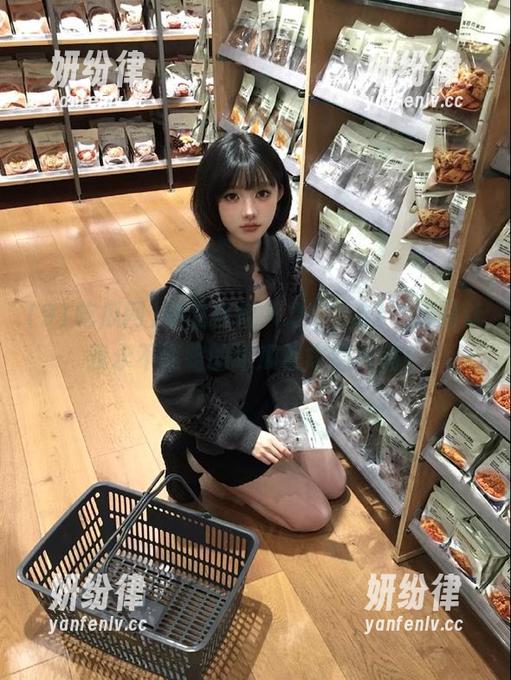 91吃瓜网 站立在众人之中,91吃瓜网让我永不迷路的吃瓜使命感满满!