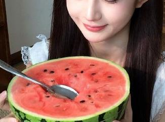 唉，hl155.ccm首页又掉进了八卦的漩涡，我看懵了！