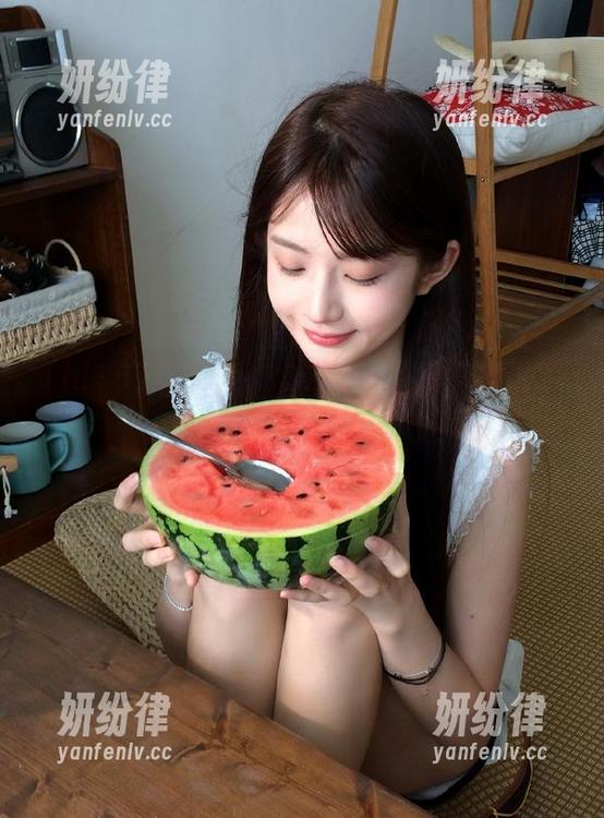 唉，hl155.ccm首页又掉进了八卦的漩涡，我看懵了！