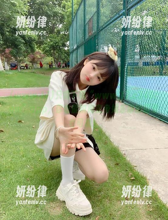 只需下载“www.17.c346com”app，你也能瞬间变身娱乐圈的圆滑老司机！