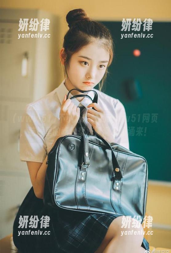 www51 不小心跳转到www51网页,脑海里的吃瓜想法如潮水般涌来!