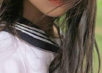 想要轻松，不妨试试zztthl.ccm，免费八卦抓得你手机都忘了停！