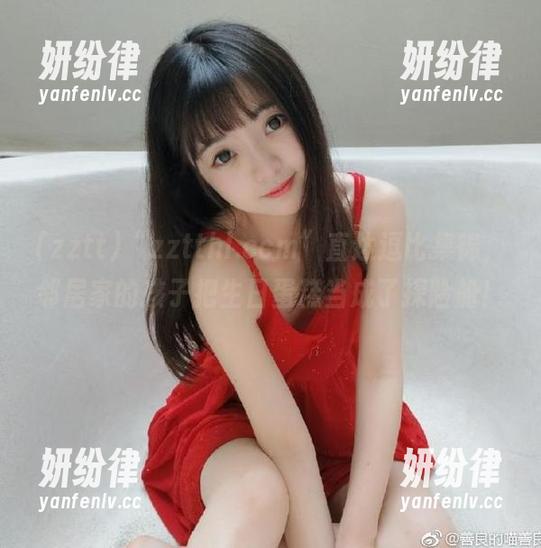 “zztthl.ccm”直达逗比集锦，邻居家的孩子把生日蛋糕当成了探险船！