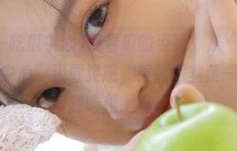 观看瓜的姿势，从“九一吃瓜中心”汲取灵感，果然和韭菜一样，越吃越上瘾。