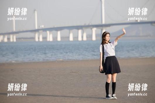 五一吃瓜 迷路了?没关系,五一吃瓜免费版让你横冲直撞!