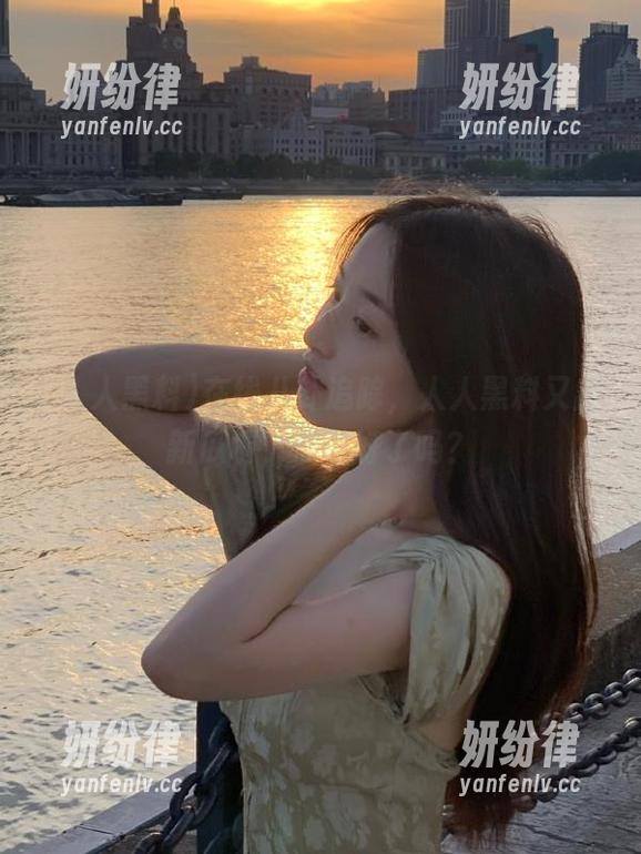 在线八卦追踪，人人黑料又出新瓜啦，准备好了吗？