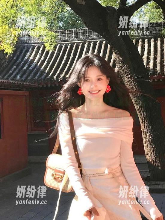 今日吃瓜51更新：说到大瓜，你一定想到了那份无处可逃的骚动！