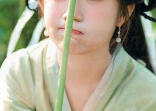 今日吃瓜在线之疯狂八卦日记：每天都像是在吃橙子，酸中带甜！