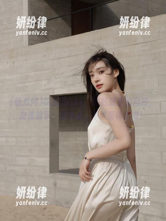 吃瓜网app，在线观看的同时，友情提示：别喝水，不然要喷出来！