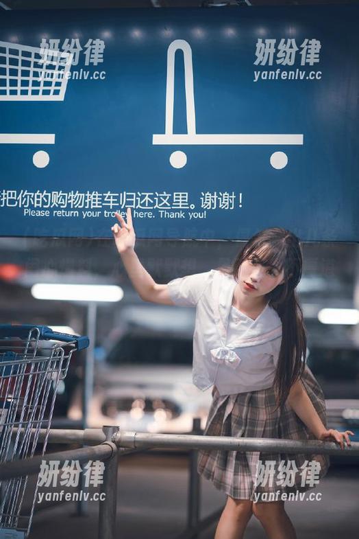 在吃瓜网导航中，偶尔翻出几条闹心爆料，心里默默想，是不是太不厚道？