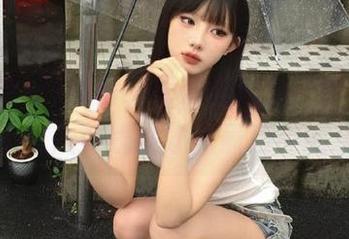 短信、朋友圈再也不够，吃瓜论坛上的八卦线路才是最顶尖的享受！