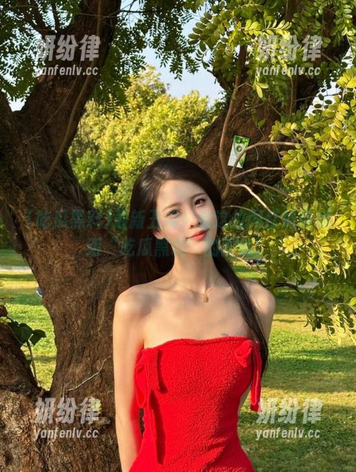 最新丑闻！看这位网红如何躲避“吃瓜黑料”的围追！