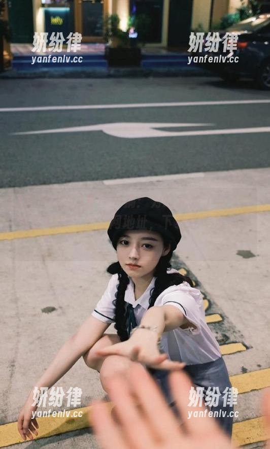 我要吃瓜 安卓的痛:为啥我找了半天“我要吃瓜”的官网地址,下载还是没动静?