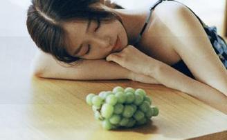 免费订阅“我要吃瓜网”，脑袋瓜都快被瓜淹没了。