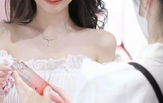 用“海角吃瓜”app，八卦与小憧憬在脑中交响，我的大脑可是超负荷运转中!
