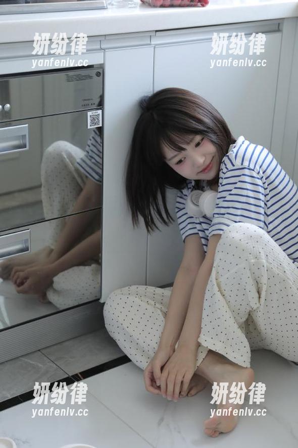 最近海角吃瓜更新的黑料，居然让我有一丝惋惜…
