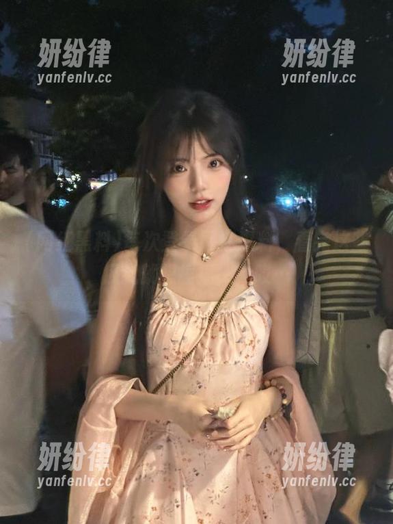 网红黑料 每次登录网红黑料,看完这些瓜我就想摇摇头,哎…