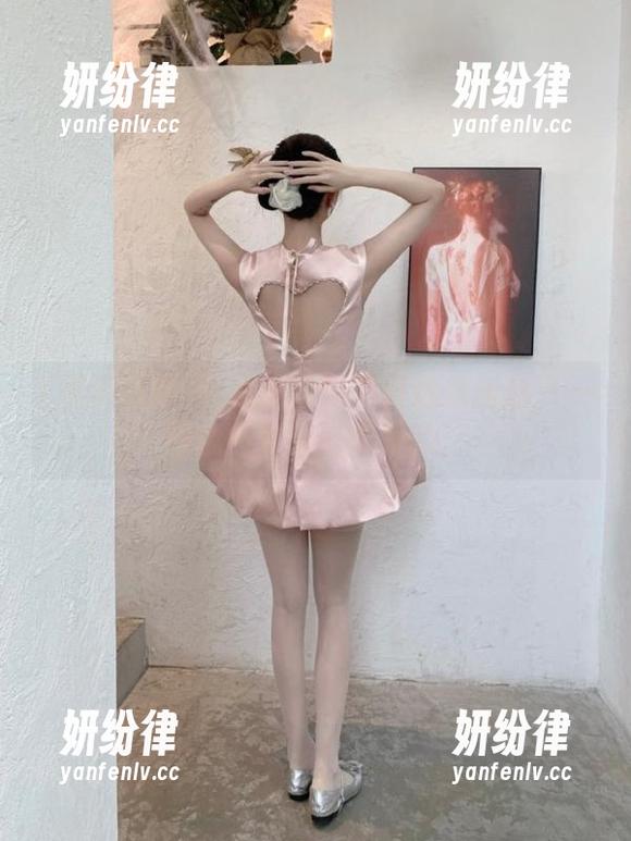 听说黑哥扒料直达最新瓜——但我还是半信半疑的。