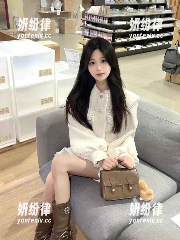 别再低头刷手机了，这款“黑料91”app能把你坐到吃瓜的边缘