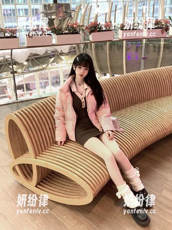 黑料不打样 越看越觉得“黑料不打样”可能就是个网址审美实验?