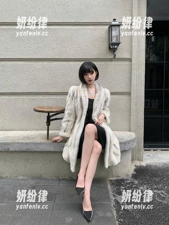 黑料吃瓜网 “黑料吃瓜网”发布入口站,感觉像是在开宝箱,期待不已!