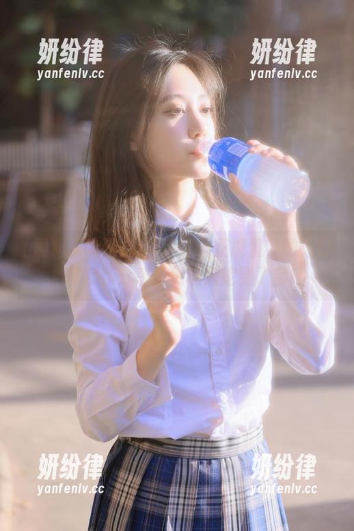 黑料正能量 追寻“黑料正能量”的入口,破解版分享竟然让人挖到了宝!