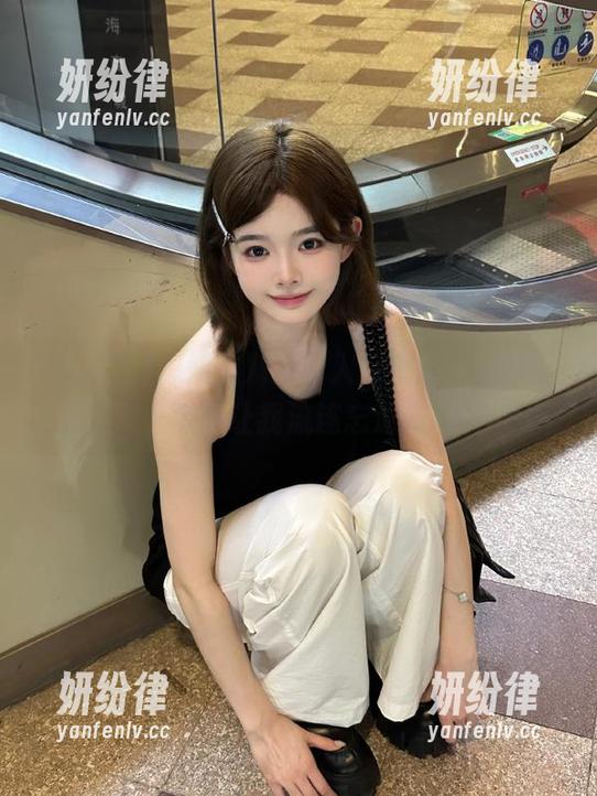 想知道八卦的入口？黑料社app老是让我流连忘返啊