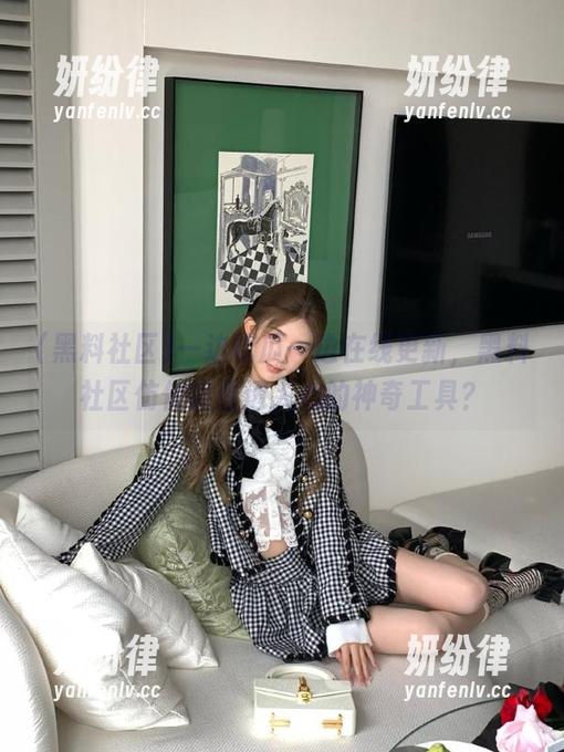 一边吃瓜一边在线更新，黑料社区仿佛能看透人心的神奇工具？