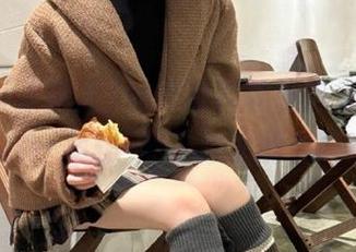 演绎黑料社正能量网页，软件+悬疑=超乎想象的体验！