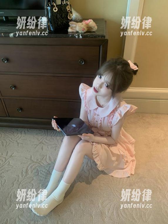 黑料网越夜越热闹，直达八卦的无尽深渊！