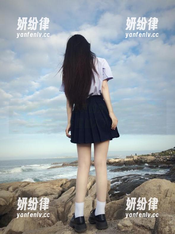 黑料网首页的分享功能真不错，像是在购物车里加入了十斤八卦！
