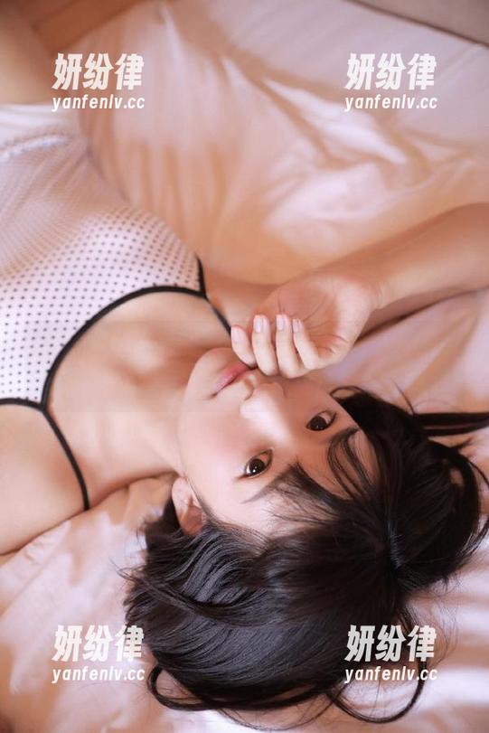 黑料网永久地址分享：你们是不是也有一肚子想说的？