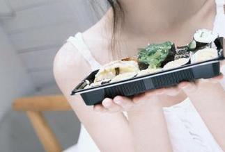 这网址里的瓜真让人想哭，黑料网曝门都够呛！