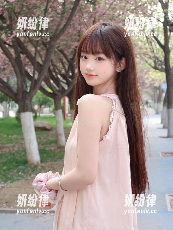 别问我从哪里看到的，黑网料网址已成我心头爱！